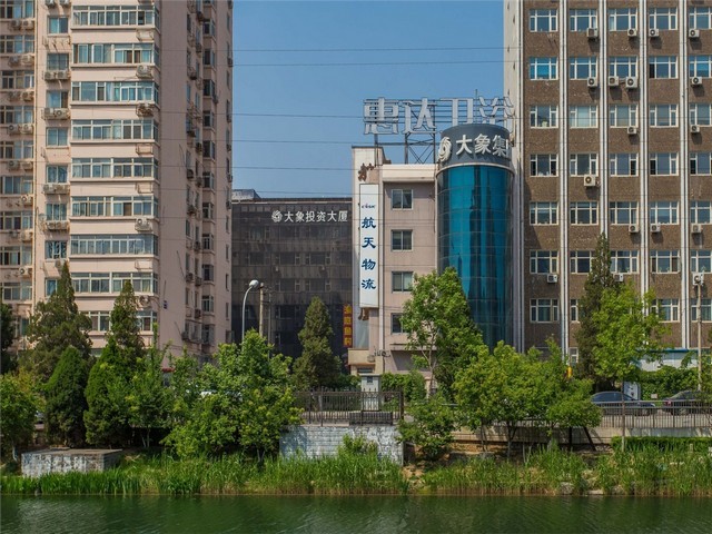 国产自主研发皮肤抑菌喷雾药店有售